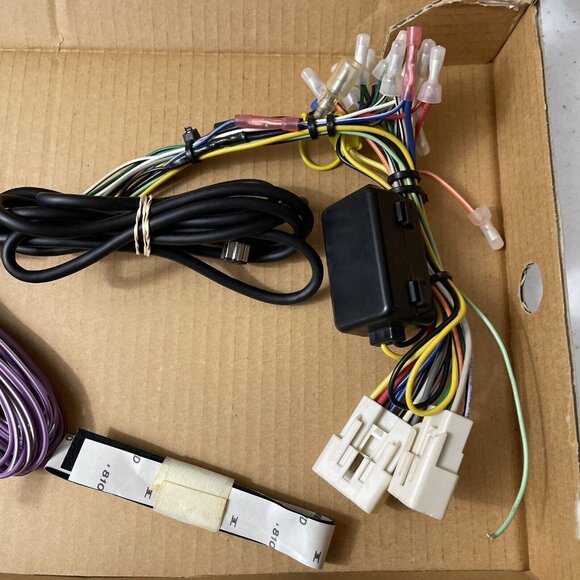 Pioneer AVHP5700DVD Radio DVD Player Tested Working With Box, Wires, Manuals - Picture 15 of 16